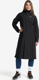 RevolutionRace > Takit > Sade- Ja Kuoritakit – Musta – Cloud 3L Long Shell Parka Naiset Black, Koko:L