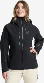 RevolutionRace > Takit > Sade- Ja Kuoritakit – Musta – Cyclone 3L Shell Jacket Naiset Black, Koko:3XL