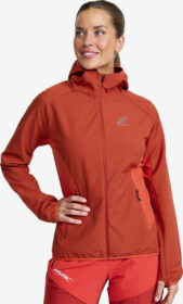 RevolutionRace > Takit > Tuulitakit – Punainen – Distance Pro Wind Jacket Naiset Aurora Red/Bossa Nova, Koko:S