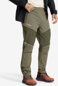 RevolutionRace Ulkoiluhousut, Vaellushousut & Retkeilyhousut – Vihreä – Dynamic Pro Wind Pants Miehet Grape Leaf/Forest Night, Koko:3XL
