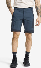 RevolutionRace > Shortsit – Sininen – Elevate Pro Hiking Shorts Miehet Moonlit Ocean/Blueberry, Koko:XS