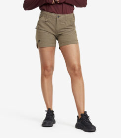 RevolutionRace > Housut > Shortsit – Ruskea – Hike & Dive Shorts Naiset Chocolate Chip, Koko:L