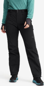 RevolutionRace > Housut > Sade- Ja Kuorihousut – Musta – Cyclone 3L Shell Pants Naiset Black, Koko:S