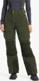 RevolutionRace Housut > Sade- Ja Kuorihousut – Vihreä – Trace Silent Pro 2L Pants Naiset Deep Depths, Koko:S