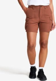 RevolutionRace > Housut > Shortsit – Pinkki – Adventure Cargo Stretch Shorts Naiset Pink Mahogany, Koko:XS