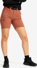 RevolutionRace > Housut > Shortsit – Pinkki – Elevate Pro Hiking Shorts Naiset Pink Mahogany, Koko:M