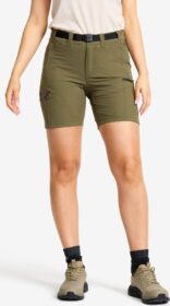 RevolutionRace > Housut > Shortsit – Vihreä – Elevate Pro Hiking Shorts Naiset Kalamata, Koko:XL