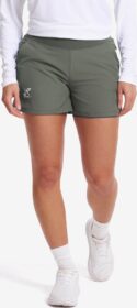 RevolutionRace Housut > Shortsit – Vihreä – Rise 2-in-1 Shorts Naiset Balsam Green, Koko:L