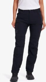 RevolutionRace Housut > Softshell-housut – Musta – Edge Stretch Pants Naiset Black, Koko:3XL