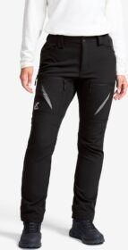 RevolutionRace Housut > Softshell-housut – Musta – Hiball Softshell Pants Naiset Black, Koko:4XL