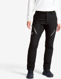 RevolutionRace Housut > Softshell-housut – Musta – Hiball Softshell Pants Naiset Black, Koko:XS