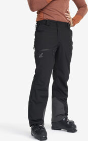 RevolutionRace > Lasketteluhousut – Musta – AccXel 2L Insulated Snow Pants Miehet Black, Koko:S