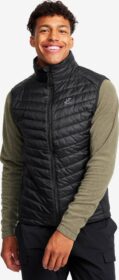 RevolutionRace > Liivit – Musta – Radical Insulate Vest Miehet Black, Koko:S