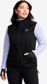 RevolutionRace Liivit – Musta – Responder Softshell Vest Naiset Black, Koko:2XL