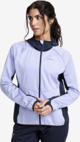 RevolutionRace > Takit > Tuulitakit – Liila – Pace Hooded Wind Jacket Naiset Bright Lavender/Navy, Koko:4XL