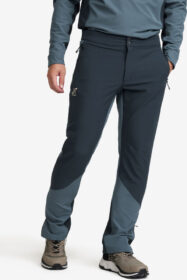 RevolutionRace > Softshell-housut – Sininen – Ridge Trek Stretch Pants Miehet Blueberry/Orion Blue, Koko:XS
