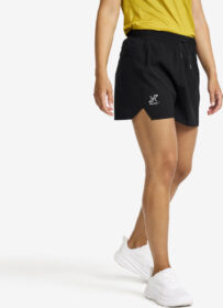 RevolutionRace > Housut > Shortsit – Musta – Rush Pro Shorts Naiset Black, Koko:M