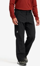RevolutionRace Sade- Ja Kuorihousut – Musta – Cloud 3L Shell Pants Miehet Black, Koko:L