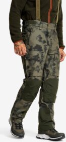 RevolutionRace > Sade- Ja Kuorihousut – Vihreä – Trace Silent Pro 2L Pants Miehet Camo Deep Depths, Koko:M