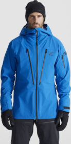 RevolutionRace > Sade- Ja Kuoritakit – Sininen – Ultra 3L Shell Jacket Miehet Imperial Blue, Koko:2XL