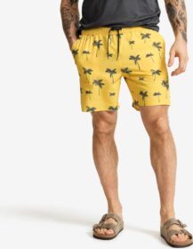 RevolutionRace Shortsit – Keltainen – Summer Swim Shorts Miehet Lemon Drop/Magnet, Koko:S