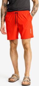 RevolutionRace > Shortsit – Punainen – Summer Swim Shorts Miehet Lava, Koko:S