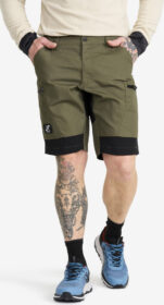 RevolutionRace > Shortsit – Vihreä – Nordwand Shorts Miehet Olive Night, Koko:L