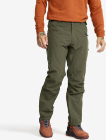 RevolutionRace > Sade- Ja Kuorihousut – Vihreä – Silence Proshell 3L Pants Miehet Forest Night, Koko:XS