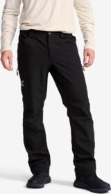 RevolutionRace > Softshell-housut – Musta – Hiball Essential Softshell Pants Miehet Black, Koko:S