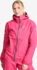 RevolutionRace > Takit > Sade- Ja Kuoritakit – Pinkki – Arcade 3L Lightweight Jacket Naiset Fandango Pink, Koko:2XL