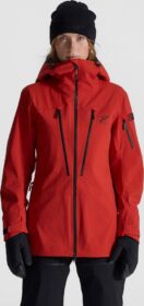 RevolutionRace > Takit > Sade- Ja Kuoritakit – Punainen – Ultra 3L Shell Jacket Naiset Aura Red, Koko:2XL