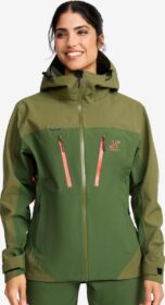 RevolutionRace > Takit > Sade- Ja Kuoritakit – Vihreä – Silence Proshell 3L Jacket Naiset Cypress/Black Forest, Koko:S