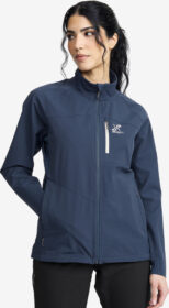 RevolutionRace > Takit > Softshell-takit – Sininen – Venue Stretch Jacket Naiset Moonlit Ocean, Koko:M