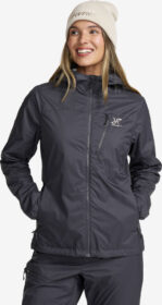 RevolutionRace > Takit > Tuulitakit – Sininen – Brisk Tech Fleece-lined Jacket Naiset India Ink, Koko:XS