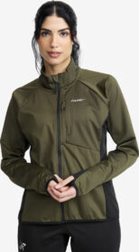 RevolutionRace > Takit > Tuulitakit – Vihreä – Pace Wind Jacket Naiset Forest Night, Koko:L