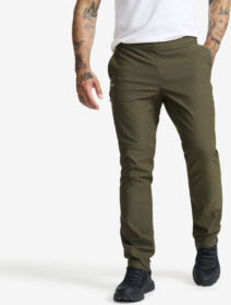 RevolutionRace > Tuulenpitävät Housut – Vihreä – Venture Wind Pants Miehet Forest Night, Koko:M