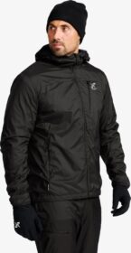 RevolutionRace Tuulitakit – Musta – Brisk Tech Fleece-lined Jacket Miehet Black, Koko:S