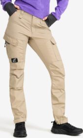 RevolutionRace Ulkoiluhousut, Vaellushousut & Retkeilyhousut – Beige – RVRC GP Pants Naiset Aluminium, Koko:XS