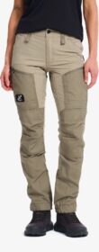 RevolutionRace Ulkoiluhousut, Vaellushousut & Retkeilyhousut – Beige – RVRC GP Pro Pants Naiset Aluminium/Brindle, Koko:XL