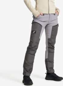 RevolutionRace Ulkoiluhousut, Vaellushousut & Retkeilyhousut – Liila – RVRC GP Pro Pants Naiset Dusty Lavender/Magnet, Koko:XL