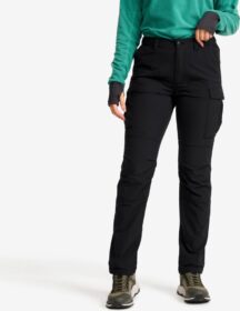 RevolutionRace Ulkoiluhousut, Vaellushousut & Retkeilyhousut – Musta – Adventure Cargo Stretch Pants Naiset Black, Koko:S