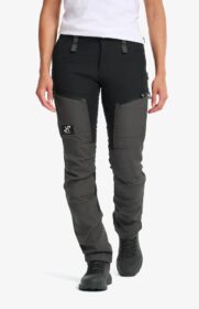 RevolutionRace Ulkoiluhousut, Vaellushousut & Retkeilyhousut – Musta – RVRC GP Pro Pants Naiset Jetblack, Koko:S