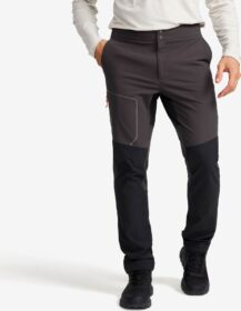 RevolutionRace Ulkoiluhousut, Vaellushousut & Retkeilyhousut – Musta – Surmount Hiking Stretch Pants Miehet Black/Obsidian, Koko:S