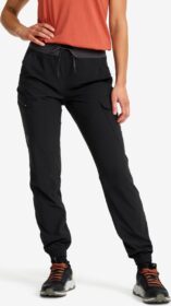 RevolutionRace Ulkoiluhousut, Vaellushousut & Retkeilyhousut – Musta – Verge Stretch Cargo Pants Naiset Black, Koko:XS