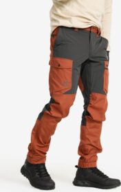 RevolutionRace Ulkoiluhousut, Vaellushousut & Retkeilyhousut – Oranssi – Rambler Lightweight Pro Pants Miehet Dusty Orange/Anthracite, Koko:S