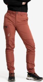 RevolutionRace Ulkoiluhousut, Vaellushousut & Retkeilyhousut – Pinkki – Rambler Lightweight Pants Naiset Pink Mahogany, Koko:S