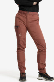 RevolutionRace Ulkoiluhousut, Vaellushousut & Retkeilyhousut – Pinkki – Rambler Lightweight Pants Naiset Pink Mahogany, Koko:XL