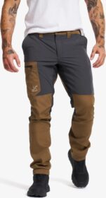 RevolutionRace Ulkoiluhousut, Vaellushousut & Retkeilyhousut – Ruskea – Rambler Lightweight Pants Miehet Kangaroo Brown/Anthracite, Koko:L