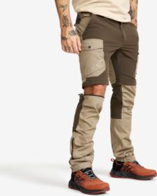 RevolutionRace Ulkoiluhousut, Vaellushousut & Retkeilyhousut – Ruskea – Rambler Lightweight Zip-off Pants Miehet Mud/Brindle, Koko:S