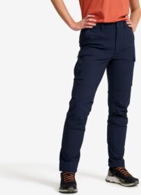 RevolutionRace Ulkoiluhousut, Vaellushousut & Retkeilyhousut – Sininen – Adventure Cargo Stretch Pants Naiset Navy, Koko:S